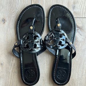 Tory Burch Miller size 9 black
